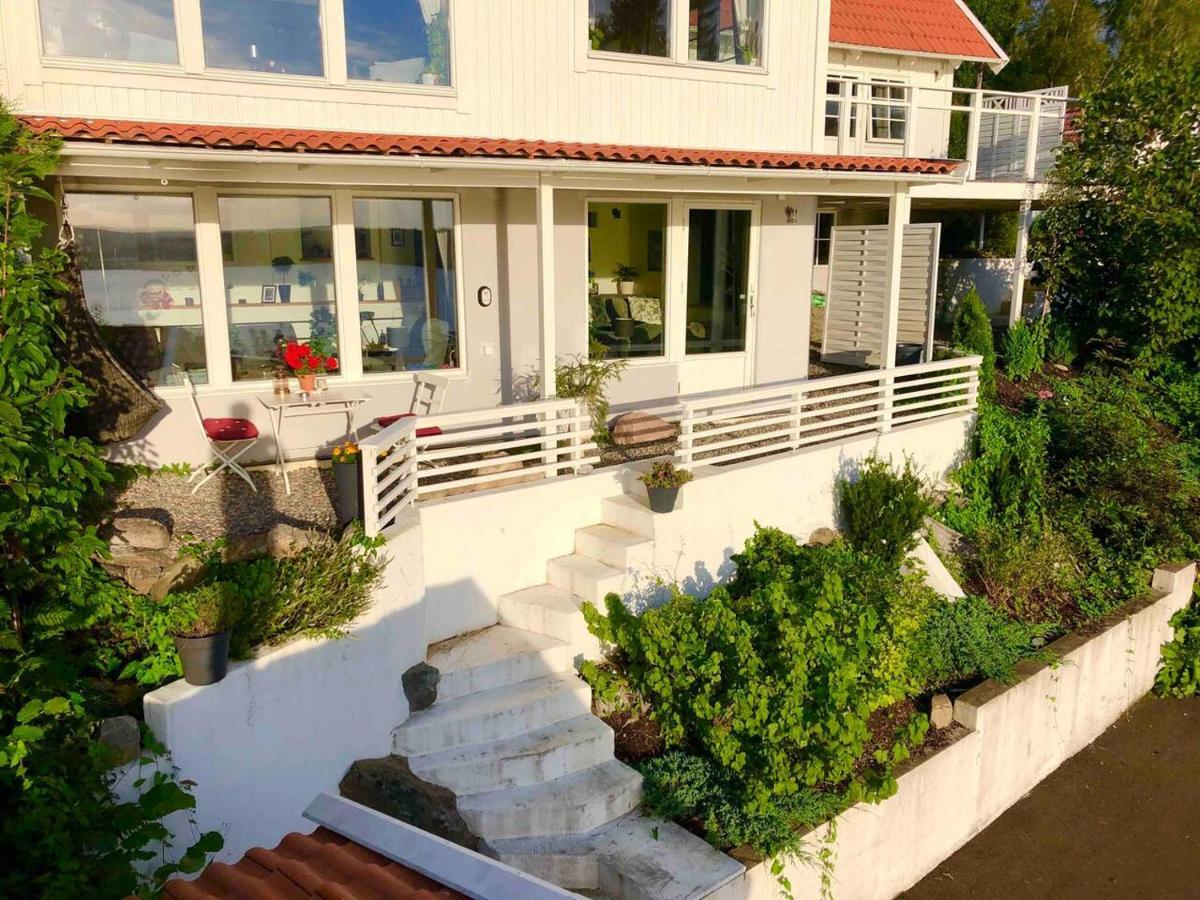 Lovely Studio Apartment Seaview & Private Sauna Lerum Dış mekan fotoğraf
